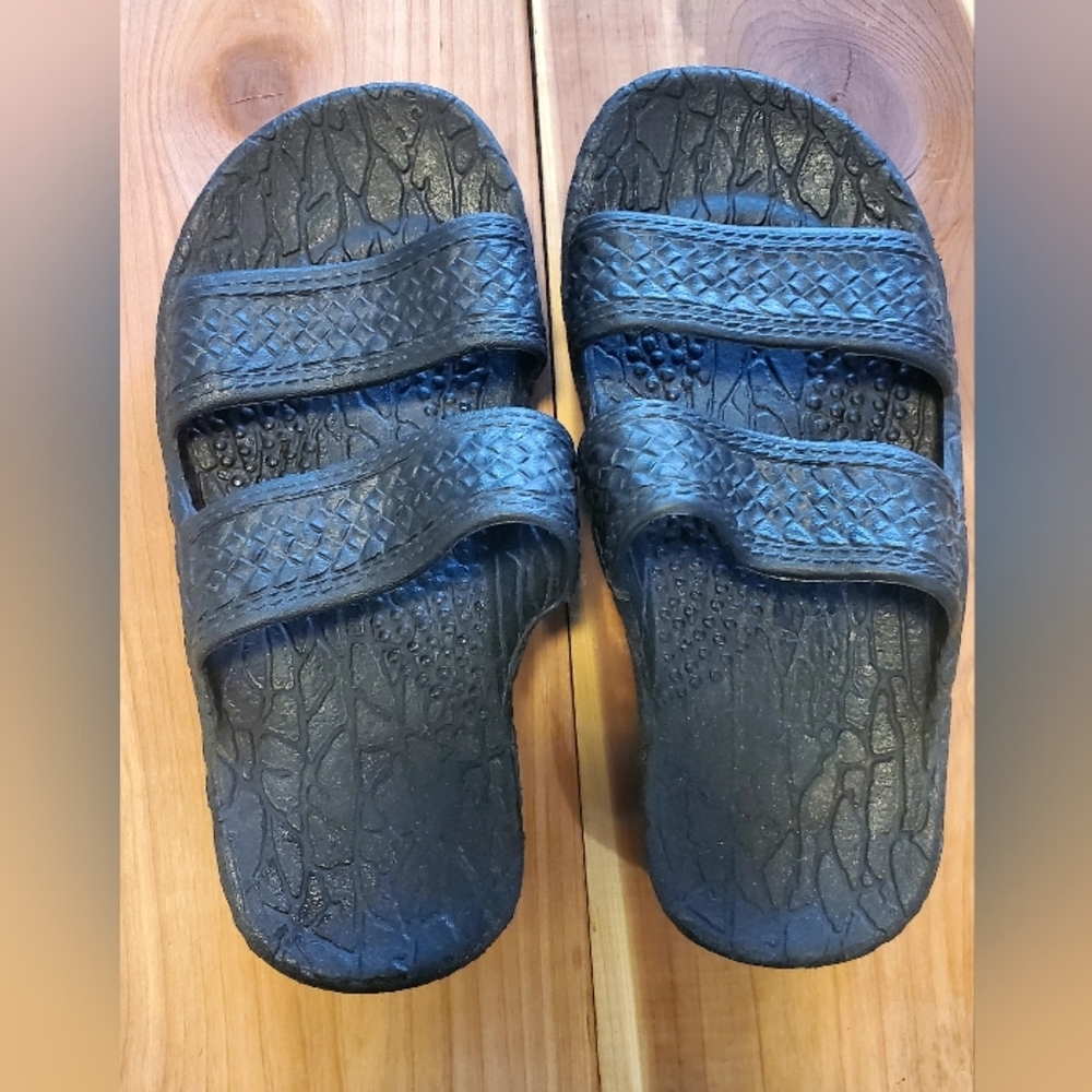 Pali Hawaii Sandals